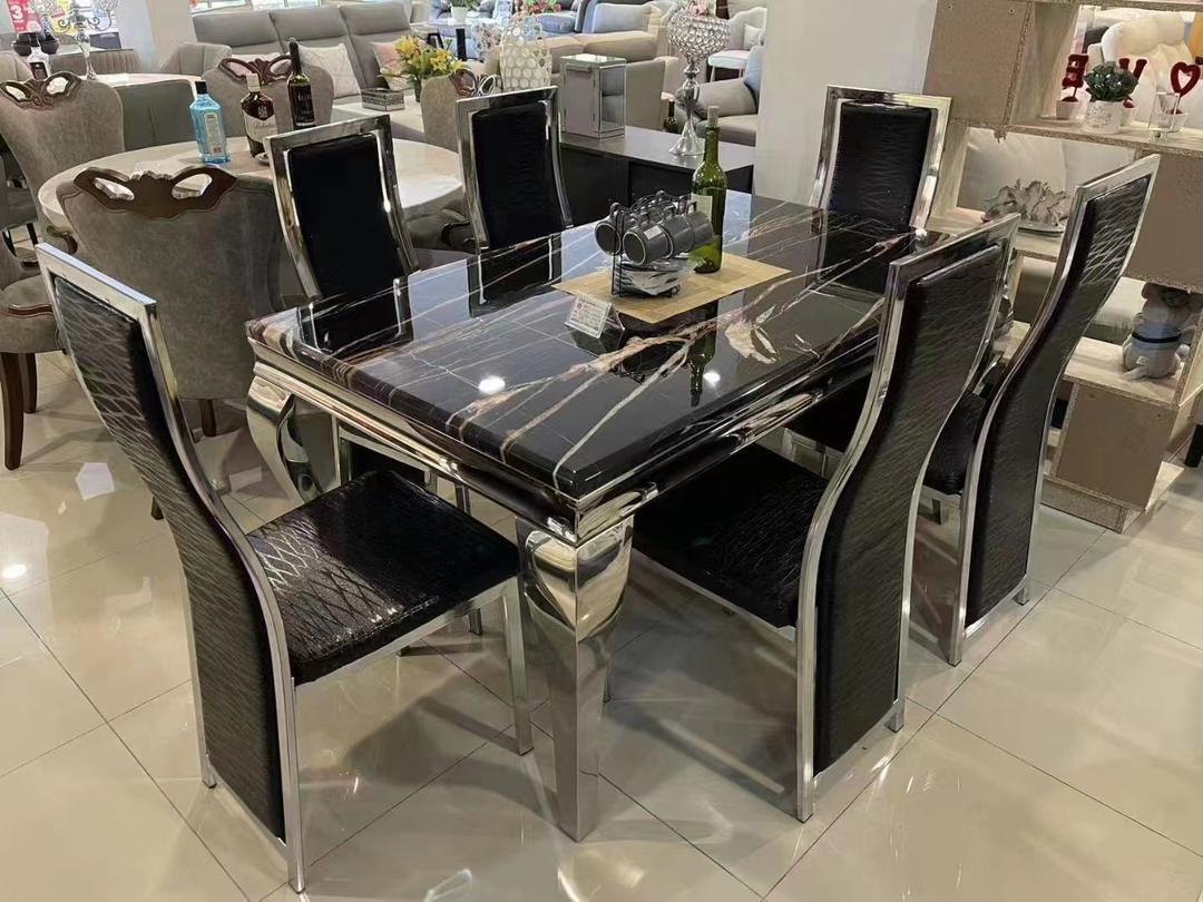 Table à Manger Effet Marbre Noir avec 6 Chaises Inox