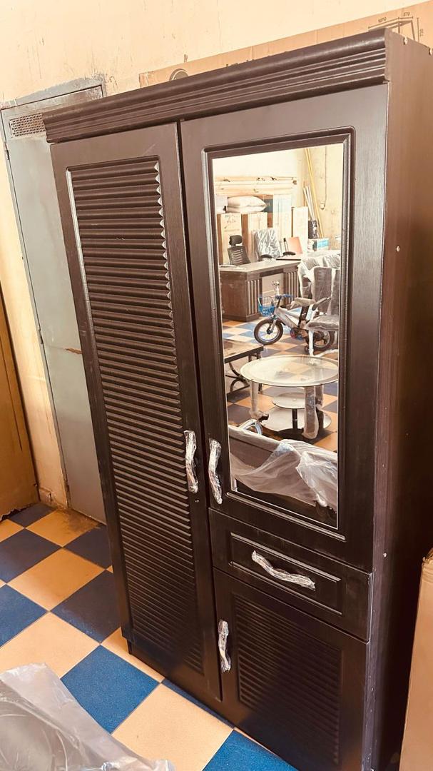 Armoire 2 Portes Wengé avec Miroir et Tiroir