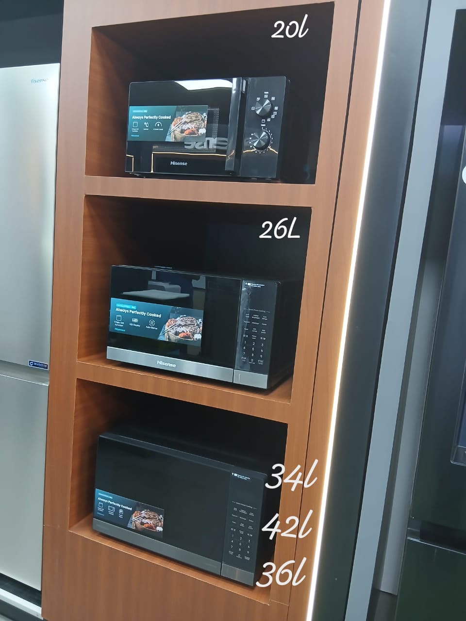 Étagère présentoir en bois 3 niveaux avec éclairage LED